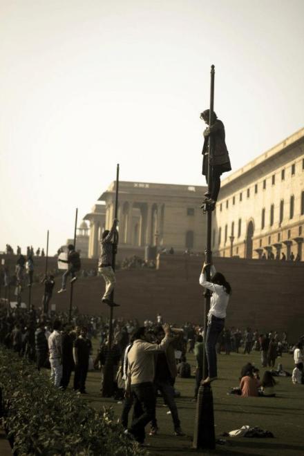 563607_10151402957944363_455432970_n